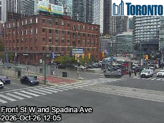Live traffic camera: Spadina Ave at Front St W