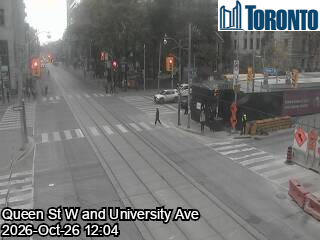 Live traffic camera: University Ave at Queen St W (camera 2)