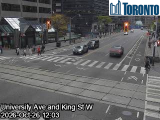 Live traffic camera: University Ave at King St W (camera 2)