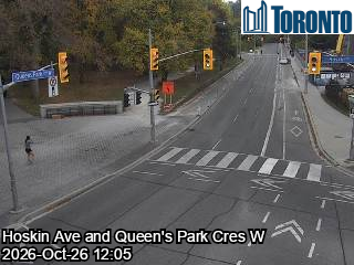 Live traffic camera: Queens Park at Hoskin Ave