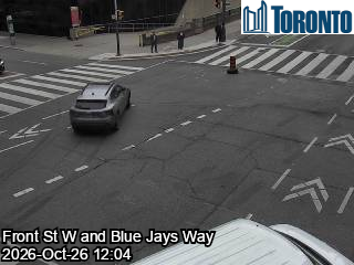 Live traffic camera: Front St W at Blue Jays Way