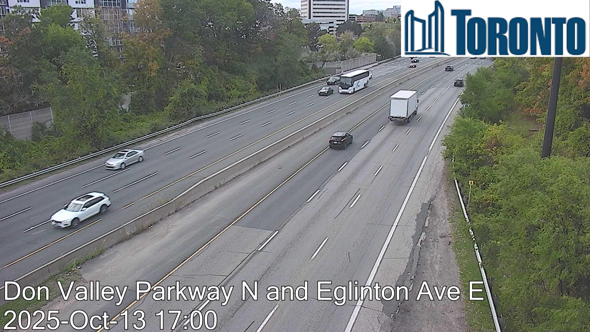 Webcam of Don Valley Parkway at St. Dennis