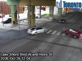 Live traffic camera: Lake Shore Blvd W at Rees St