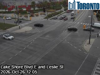 Live traffic camera: Lake Shore Blvd E at Leslie St