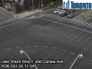 Live traffic camera: Lake Shore Blvd at Carlaw Ave