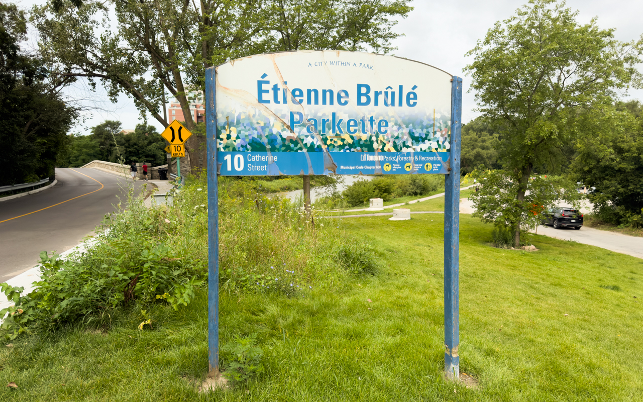 Park sign at Etienne Brule Park.