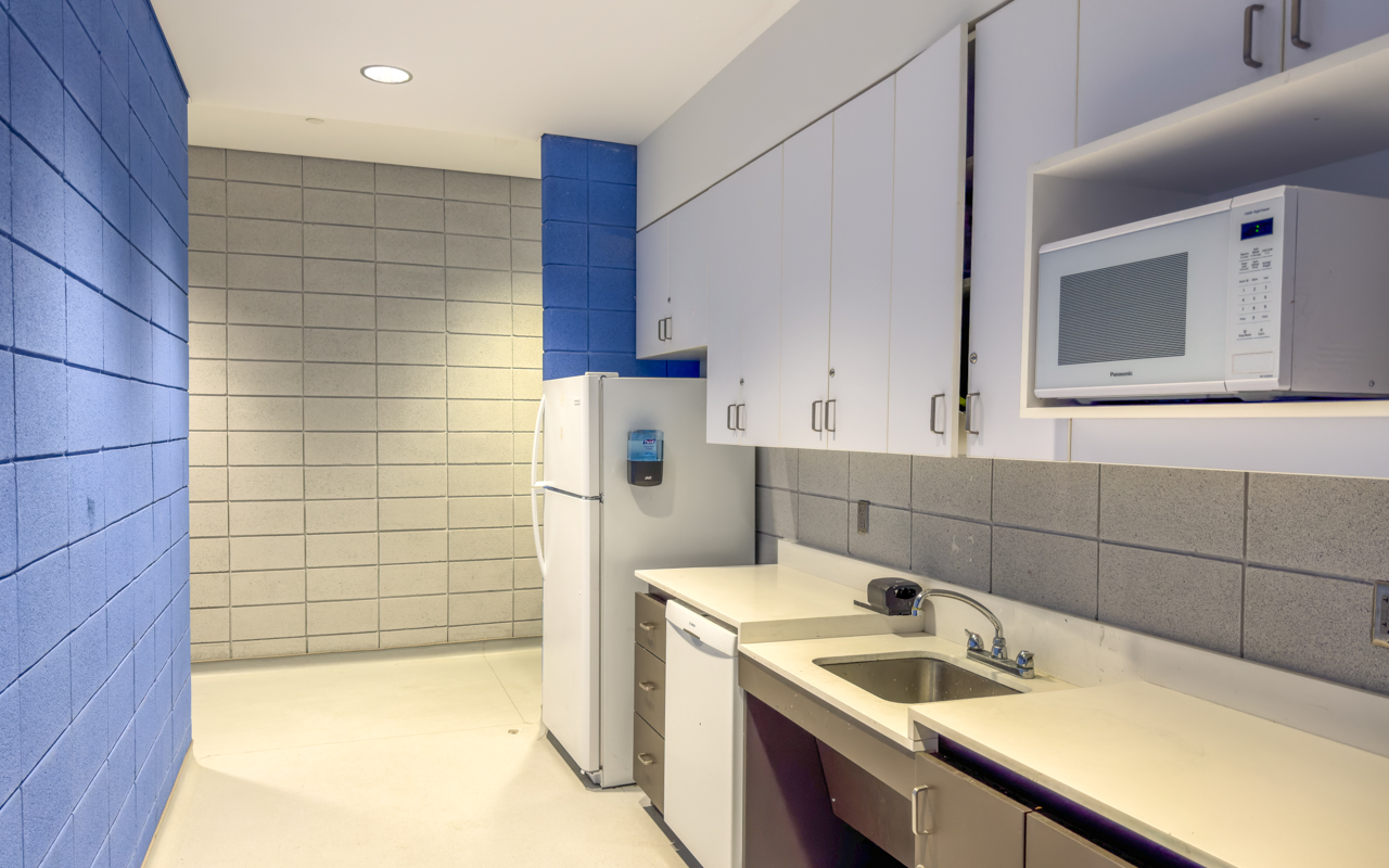 Birchmount Pool photo 1