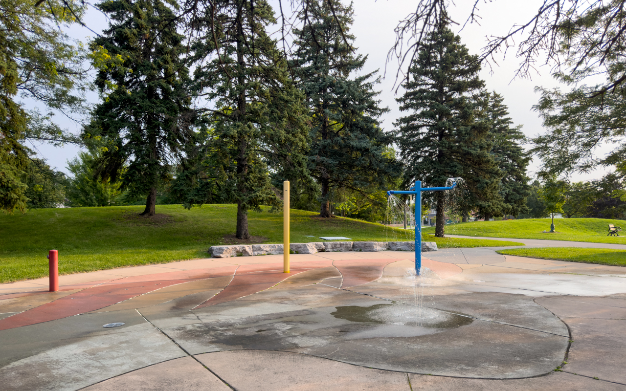 Splash and Spray Pad at Bridlewood Park