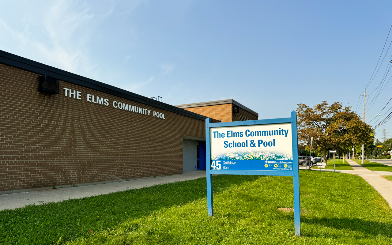 Elms Community Pool photo 1