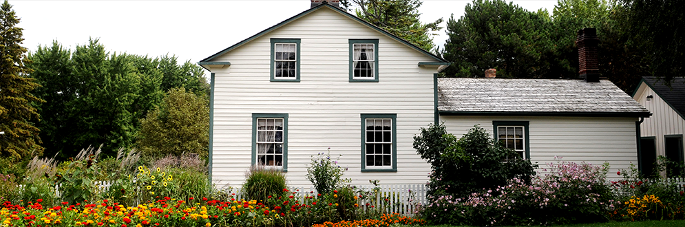 Exterior of Scarborough Museum located in Thomson Memorial park.