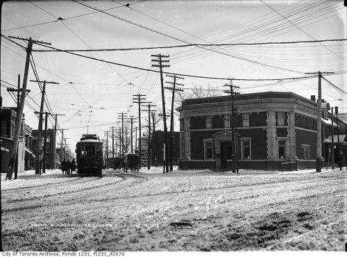 Intersection of Dundas Street and Roncesvalles Avenue, looking south-east