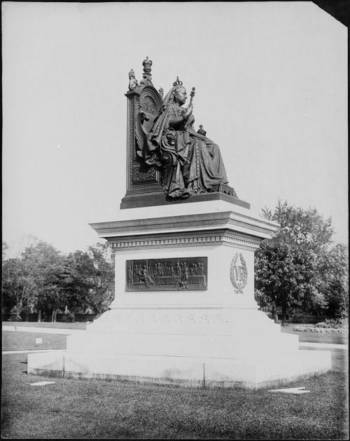 Queen Victoria Monument, queen's Park