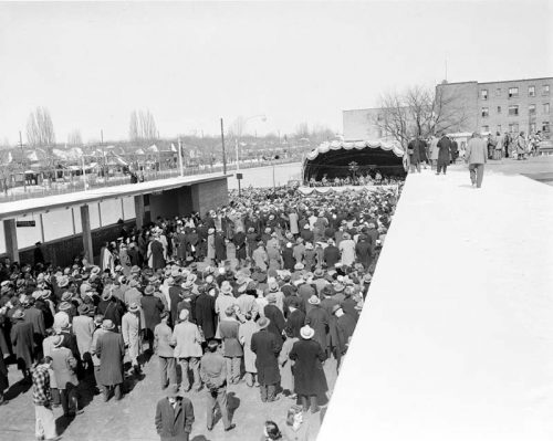 Crowds at official opening ceremony
