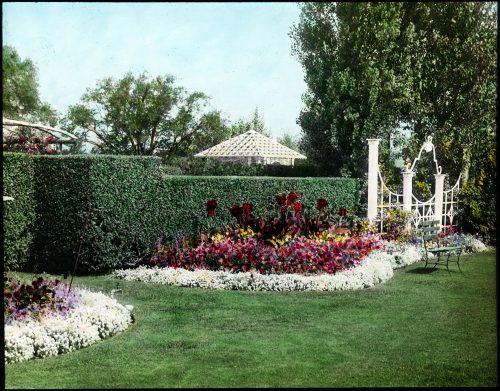 Picture of Glendon Hall, Bayview Avenue, gardens and grounds, 1920's