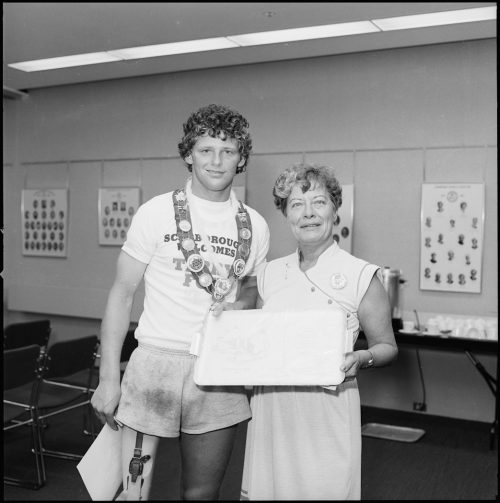 erry Fox receives presentation tray from Alderman Shirley Eidt