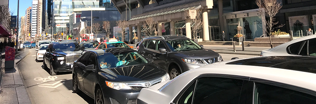 Heavy traffic on Bloor Street