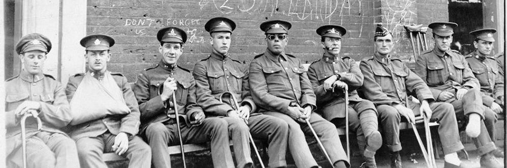 Wounded veterans at Yonge and College, 1916 [City of Toronto Archives, Fonds 1244, Item 736]