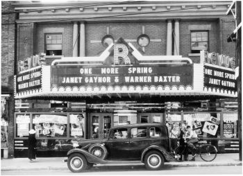 DOT 2018 - Revue Theatre 1935