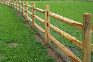 Figure 4 Example of type of barrier fence along south side of trail