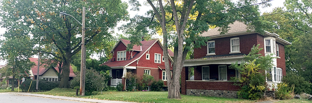 Streetscape view of houses along the east side of William Street between Rosemount Avenue and Springmount Avenue in the Weston Phase 2 Study Area..