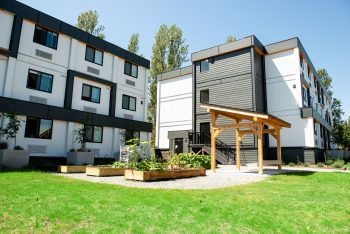 Reiderman Residence (Vancouver) Photo Credit: Horizon North Inc.