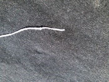A double knot in thread