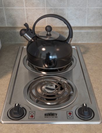 kettle and electric stove element in 11 Macey Ave unit