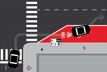 When turning right, drivers should enter the RapidTO lane and merge left when it is safe.