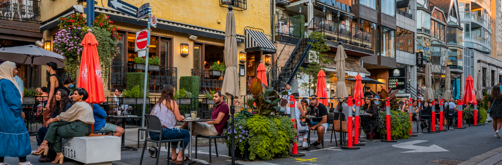 Curbside patios, Toronto