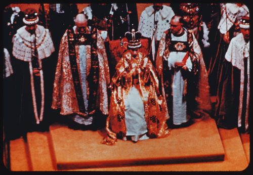 Photograph depicts crowning of Queen Elizabeth II
