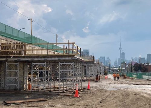 Construction of the Gardiner Section 2 from Dufferin Street to Strachan Avenue