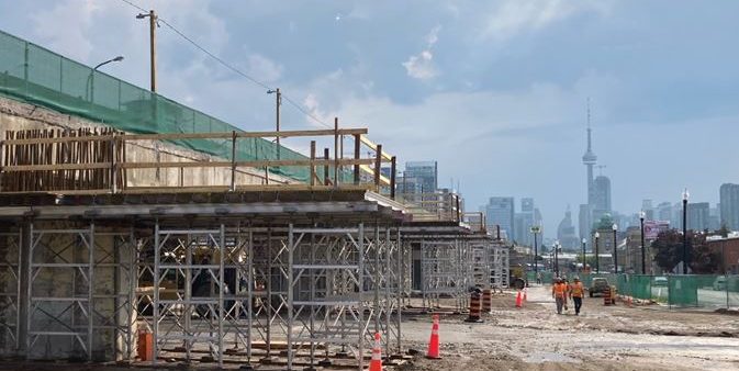 Construction of the Gardiner Section 2 from Dufferin Street to Strachan Avenue