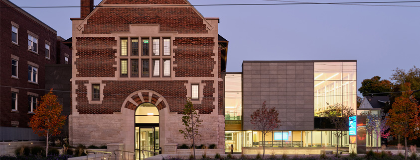 Wychwood Neighbourhood Branch Library Restoration and Addition at 1431 Bathurst Street received an Award of Excellence for Public Buildings in Context in 2023. Photo Credit: Doublespace Photography.