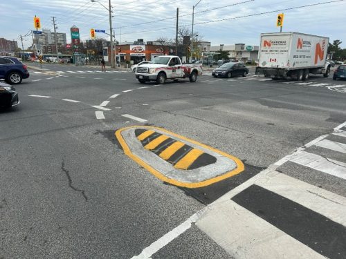 Image of a left-turn bump-out example 