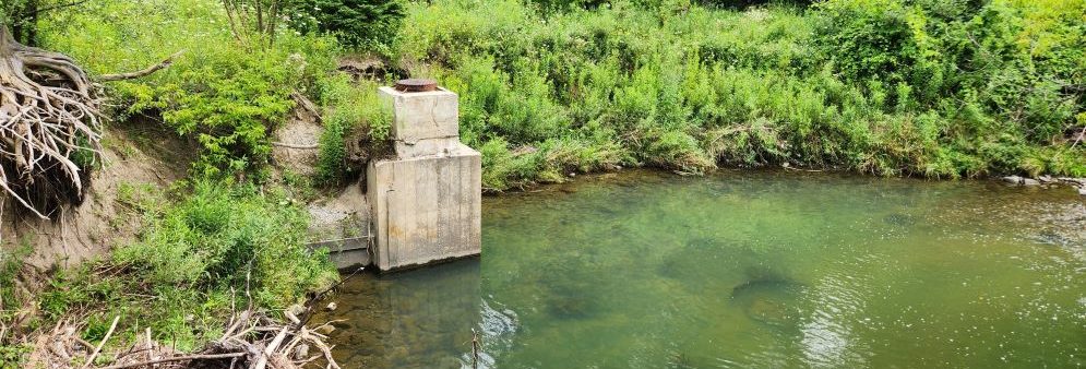 Photo image of exposed infrastructure