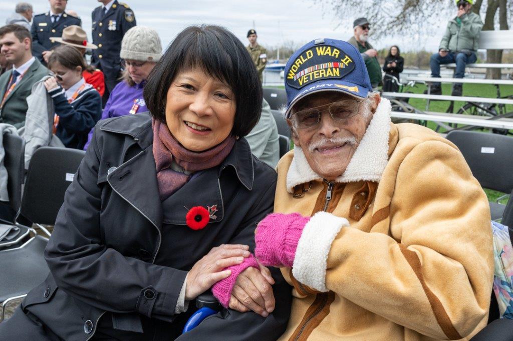 Mayor Chow and Second World War veteran Jack Boeki